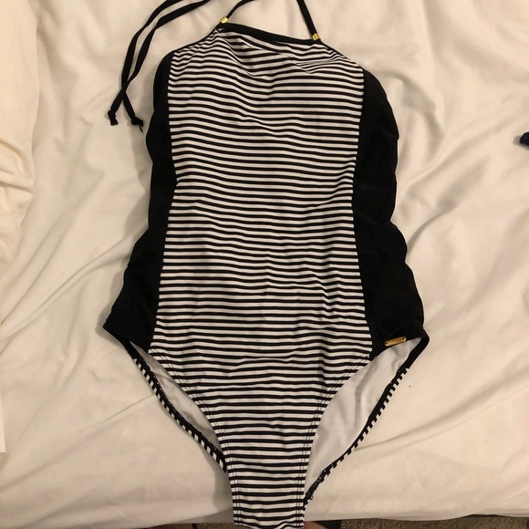 COPY - Roolee Sacramento One piece swimsuit size … - Picture 4 of 7